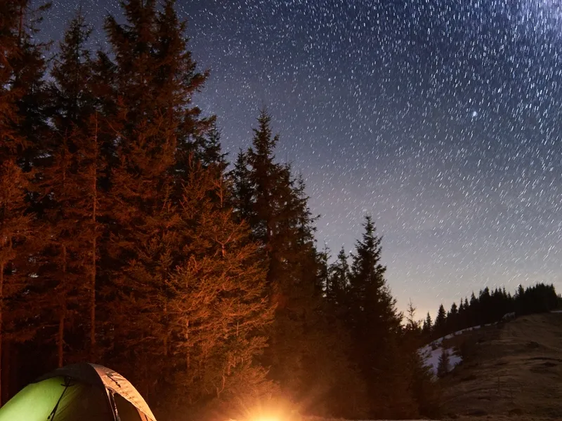 Camping bajo las estrellas